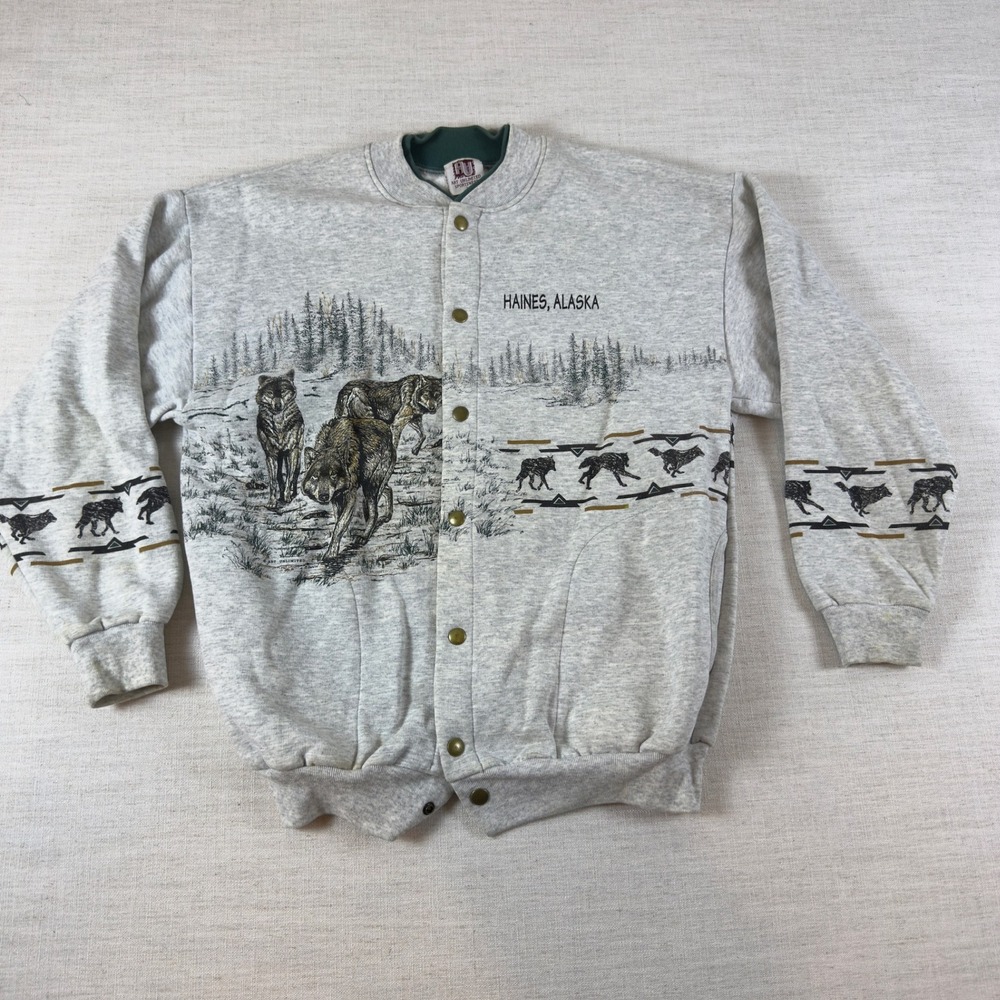 Art Unlimited Sportswear Haines Alaska Wolf Graphic Snap Sweatshirt Gray Large